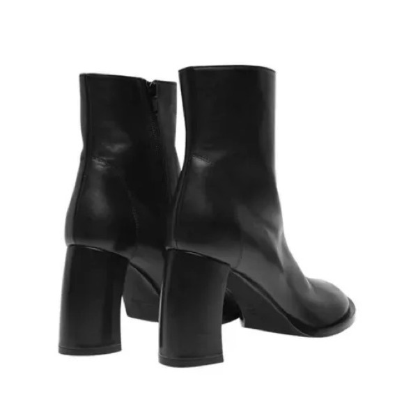 ANN DEMEULEMEESTER boots Lisa leather curved heeled ankle boots - Picture 4 of 4